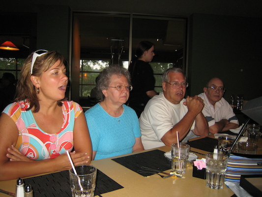 Jen, Mary Anne, Ron and Bill (06-13-2007 20:07)