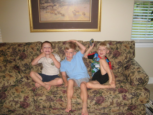 Tate, Noah and Tim (06-15-2007 06:49)