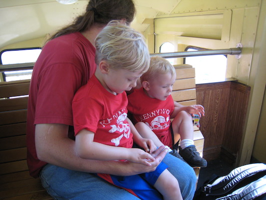 Ben, Tim and Cole on the incline (06-15-2007 11:22)