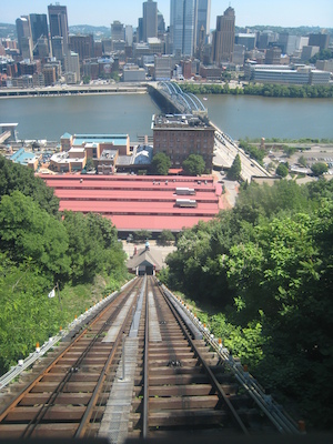 Descending the incline (06-15-2007 11:47)