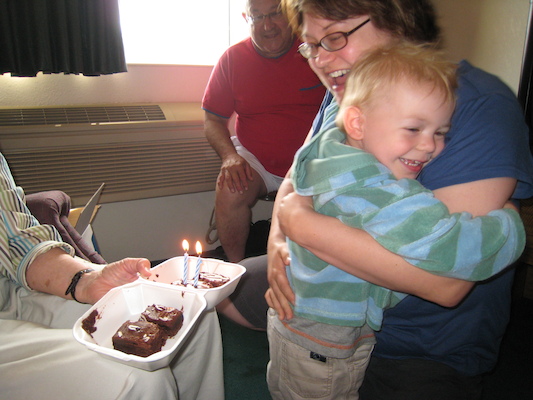 Cole and Mommy hugging (06-16-2007 10:11)