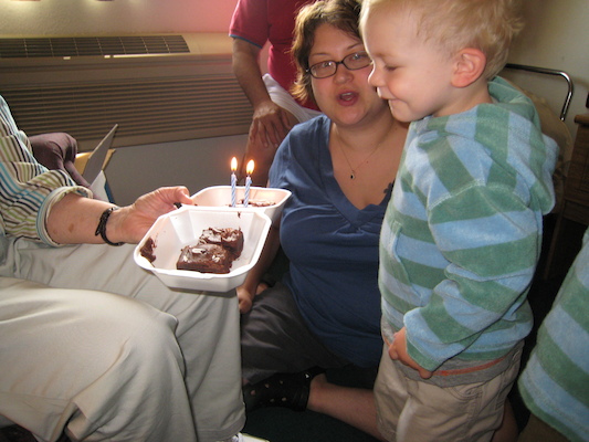 Cole and his 2-year cake with Mommy (06-16-2007 10:11)