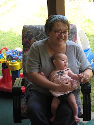 Christine and Abigail (06-17-2007 16:34)