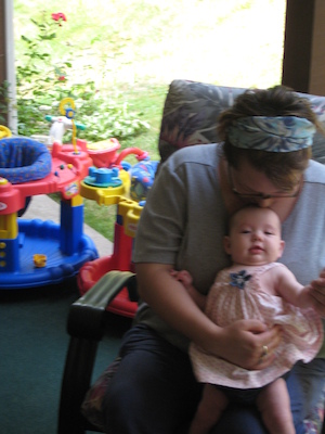 Christine and Abigail (06-17-2007 16:34)