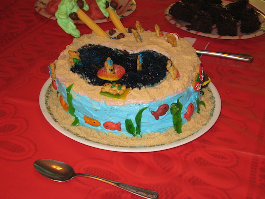 Beach bear cake (06-17-2007 18:01)