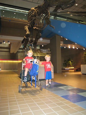 Cole, Tim and the T-Rex (06-19-2007 12:40)