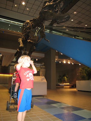 Cole, Tim and the T-Rex (06-19-2007 12:41)