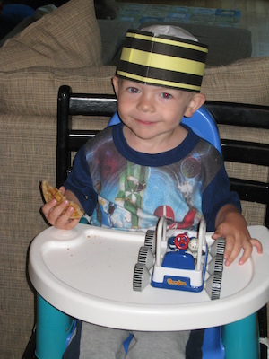 Cole eating (07-02-2007 07:47)