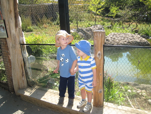 Tim and Cole at the zoo (08-28-2007 11:09)