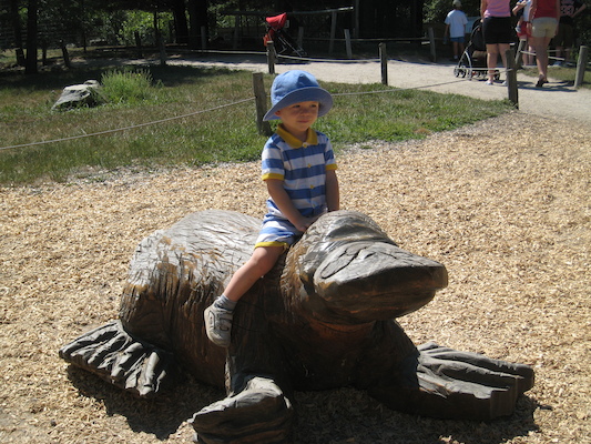 Cole riding the platypus (08-28-2007 12:24)