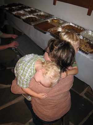 Cole and Tim hugging Mommy (09-22-2007 19:47)