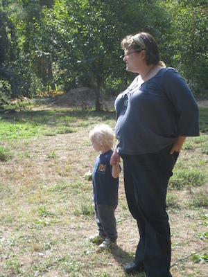 Cole and Mommy (09-30-2007 15:34)