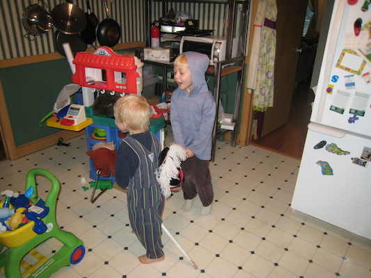 Tim and Cole playing horsie (10-09-2007 08:58)