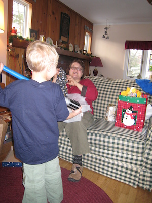 Mommy's Steelers boxers, Tim practicing his saber moves (12-25-2007 10:36)