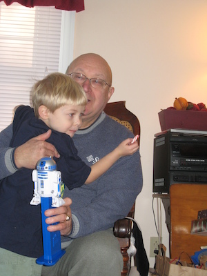 Tim hugging Poppy (12-25-2007 12:04)