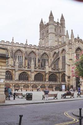 Bath cathedral and Xine