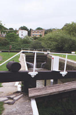 Lock gate