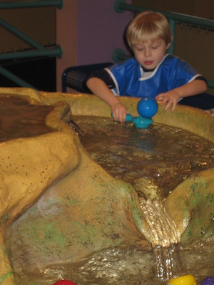 Tim at the science museum (02-16-2008 09:05)