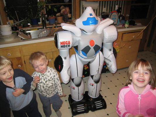 Cole, Tim, Mega-Mech and Emma (03-02-2008 17:42)