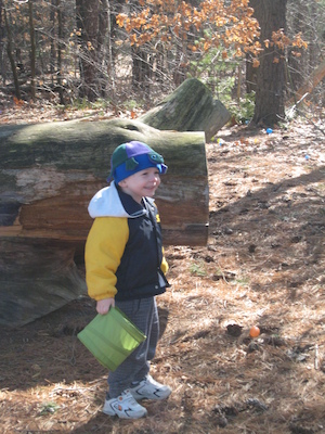 Easter egg hunt (03-22-2008 09:02)