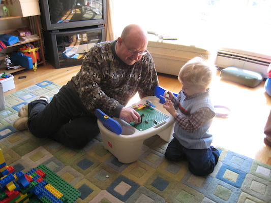 Easter morning Poppy and Nea (03-23-2008 11:14)