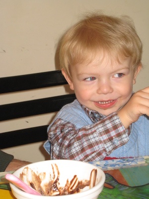 Easter morning Cole (03-23-2008 13:05)