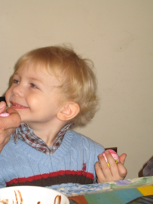 Easter morning Cole (03-23-2008 13:05)