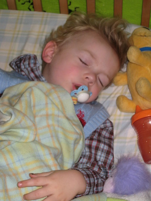 Sleeping Cole (03-23-2008 15:45)