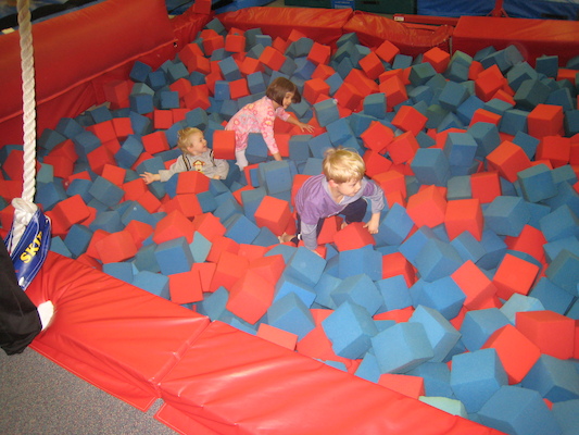 Tumble kids for Rachel's party (04-05-2008 13:54)