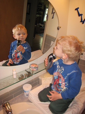 Cole Shaving (05-20-2008 07:19)