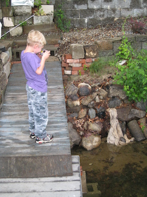 Tim empixelating the turtle (06-06-2008 17:06)