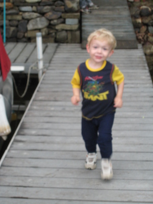 Cole on the dock (06-06-2008 17:10)