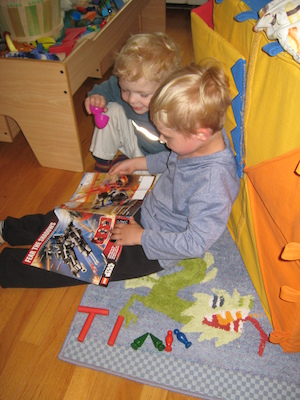 Cole and Tim reading (06-15-2008 15:13)