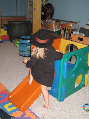 Emma Jones climbing (06-15-2008 18:36)