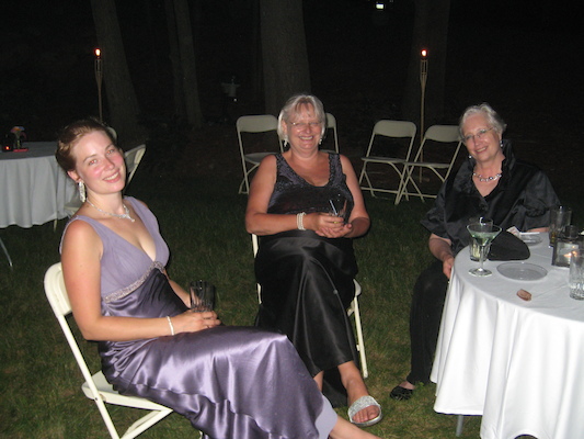 Annika, Kathy & Neville (07-12-2008 21:18)