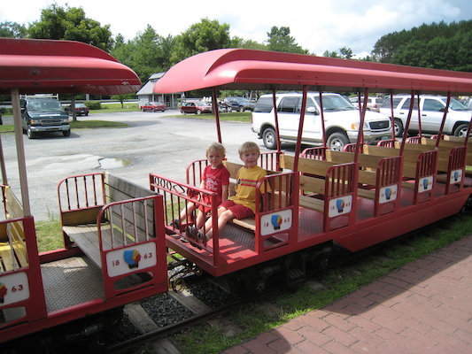 Tim and Cole on the train (07-22-2008 10:50)