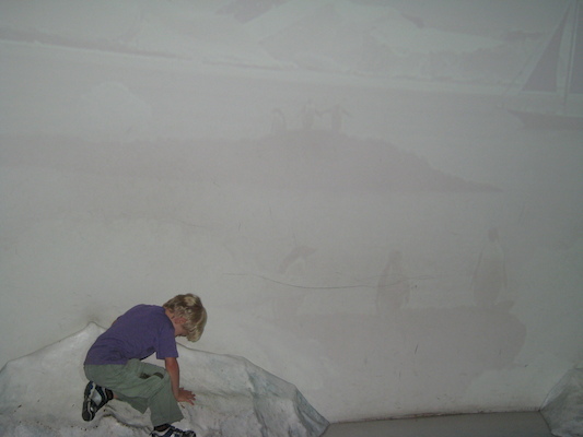 Tim with the penguins at the Biodome (07-23-2008 09:44)