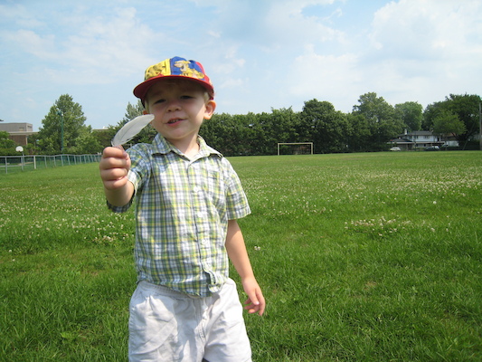 Cole with a feather (07-26-2008 10:32)