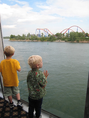 Cole looking out (07-28-2008 15:35)