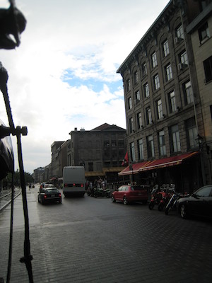 View of the street from the carriage (07-28-2008 18:19)