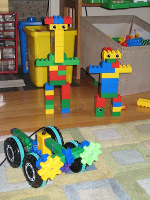 Lego Dave and Helene with Sheedy (by Tim) (07-30-2008 06:46)