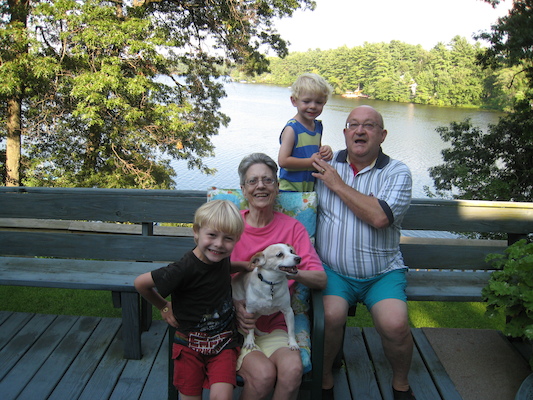 Tim, Cole, Nea, Poppy, Emily (08-18-2008 16:02)