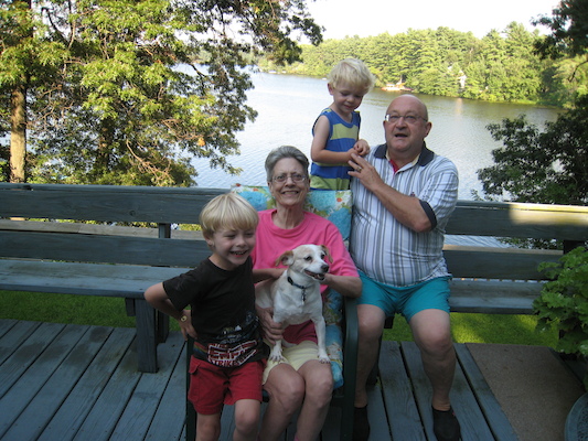 Tim, Cole, Nea, Poppy, Emily (08-18-2008 16:03)