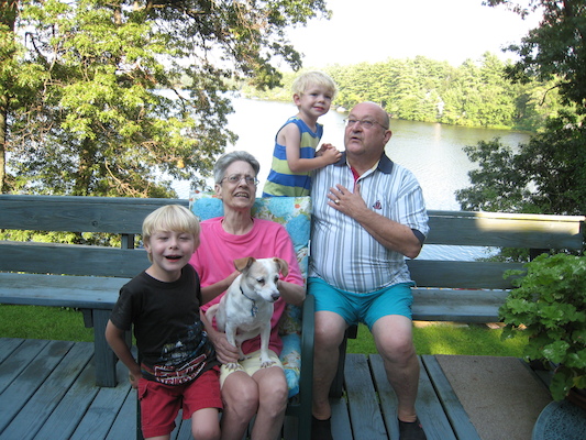 Tim, Cole, Nea, Poppy, Emily (08-18-2008 16:03)