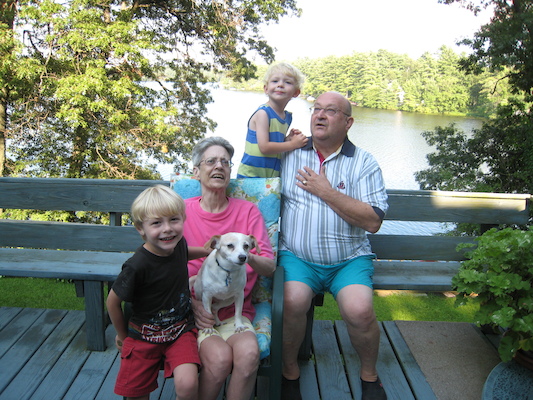 Tim, Cole, Nea, Poppy, Emily (08-18-2008 16:03)