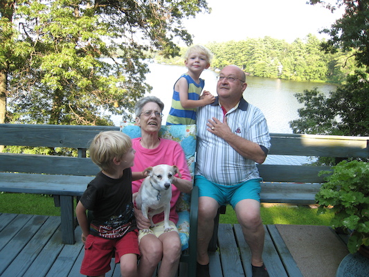 Tim, Cole, Nea, Poppy, Emily (08-18-2008 16:03)