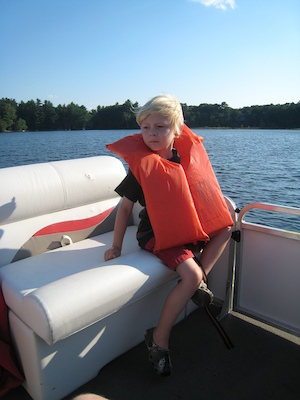 Tim on the boat (08-18-2008 16:13)