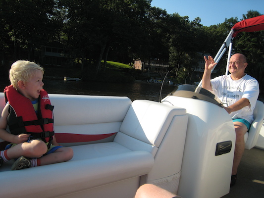 Cole and Poppy on the boat (08-18-2008 16:13)