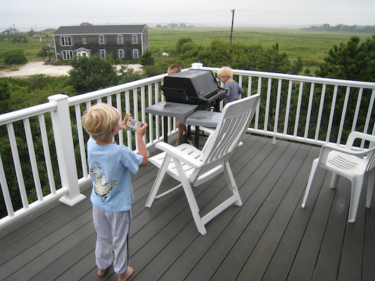 Tim empixelating Tal and Cole (08-16-2008 06:02)