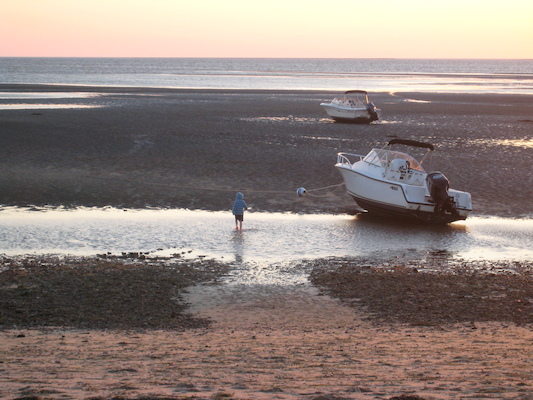Tim on the beach (08-17-2008 18:24)